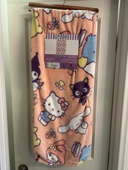 Hello Kitty And Friends Peach Blanket