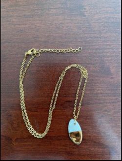 RAE DUNN NECKLACE