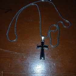 Brand New Stainless Steel  Chain With Cross 