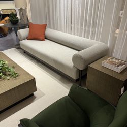 Contemporary 3Seater Sofa!!!! Same Day Delivery 🚚 Available 