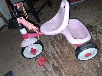 Girls tricycle $15
