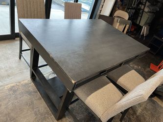 4 chair dining table w drawers