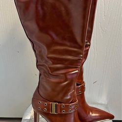 Women's Size 7 Boots