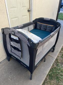 GRACO PLAY PEN