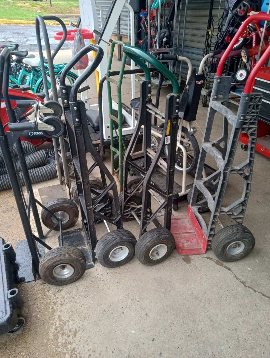 Pick a hand truck .