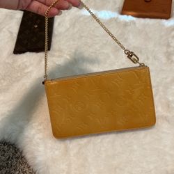 Louis Vuitton Vernis