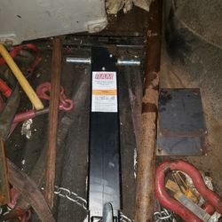 Trailer Jacks 