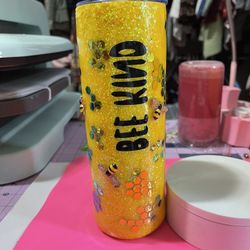 Honeycomb Bumblebee Temple