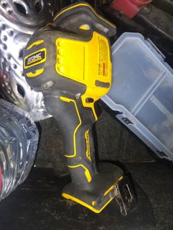 DeWalt 20v Hackzall And 6ah Battery