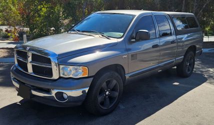 Dodge Ram 1500 5.7 Quad Cab SLT