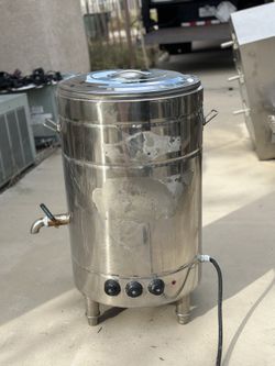 Stew Pot/ noddle Strainer