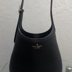 Black Kate Spade Purse