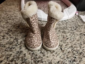 Toddler boots