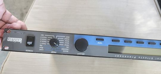 LEXON LXP 1511 Digital Effects Processor