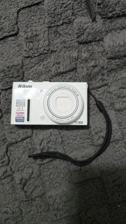 Nikon Digital Camera