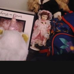 Porcelain Dolls 20$