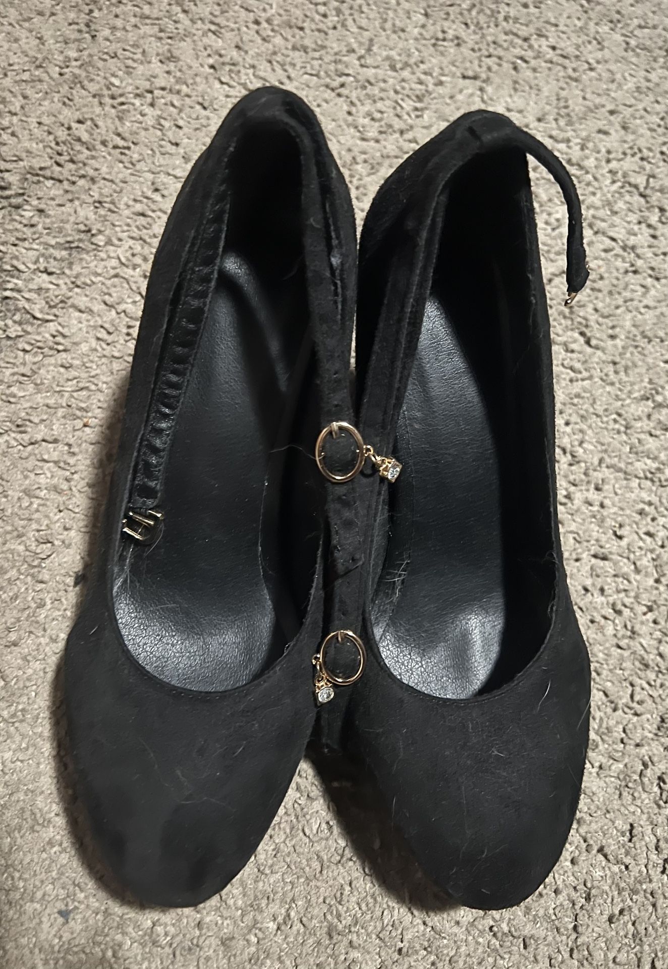 Black Heels With Gem