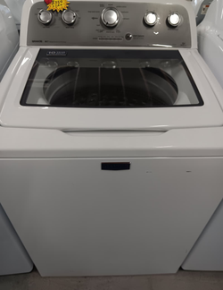 Maytag Bravos Top Load Washer – HE, Glass Lid, Clean