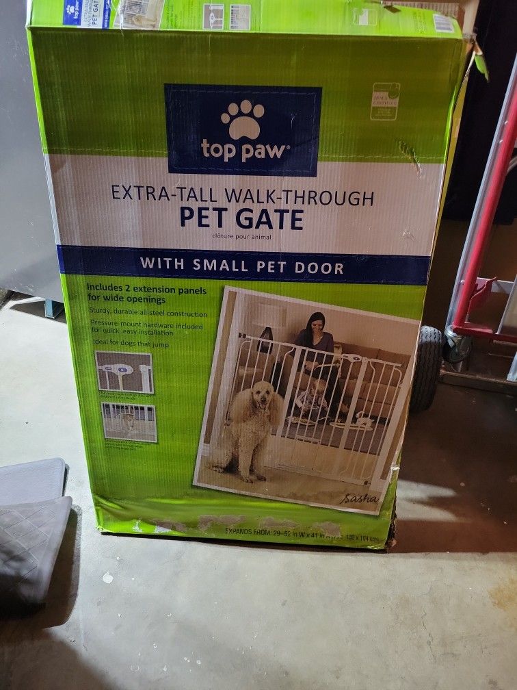 Dog Gate Only Used 2 Times