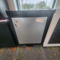 Jennair 24 Inch Panel Ready Beverage Cooler 