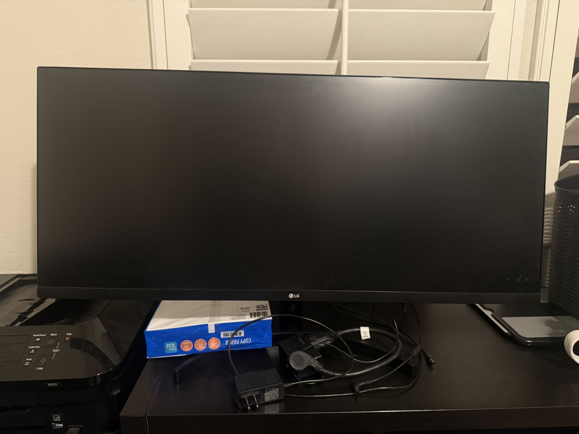 LG Monitor