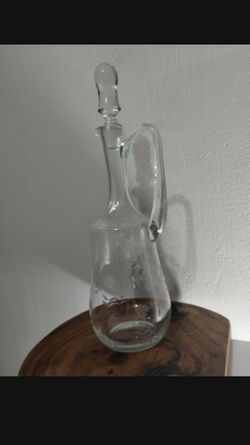 VINTAGE CRYSTAL - GLASS DECANTER 15"