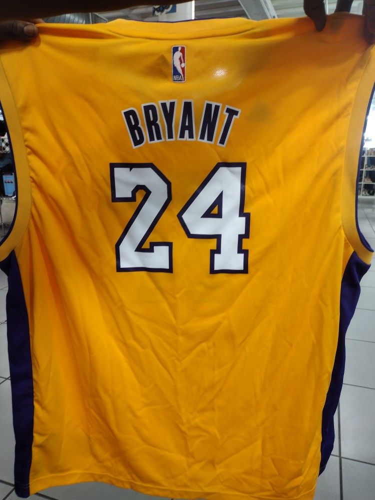 Lakers Jersey Size XXL $70