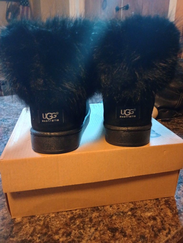 UGG Boots Girls Size 13