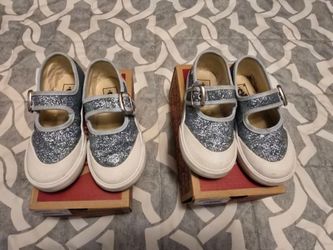 Vans Toddler Girl MaryJane Sneakers Size 9