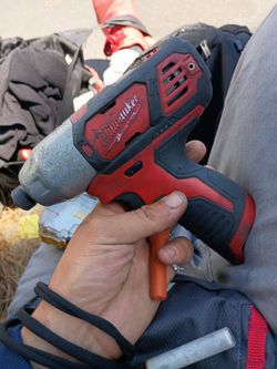Milwaukee impact driver (tool only)