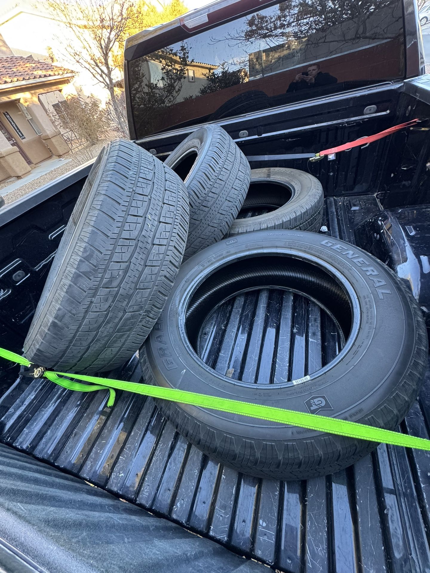 275/60/R20 General Grabber HTS