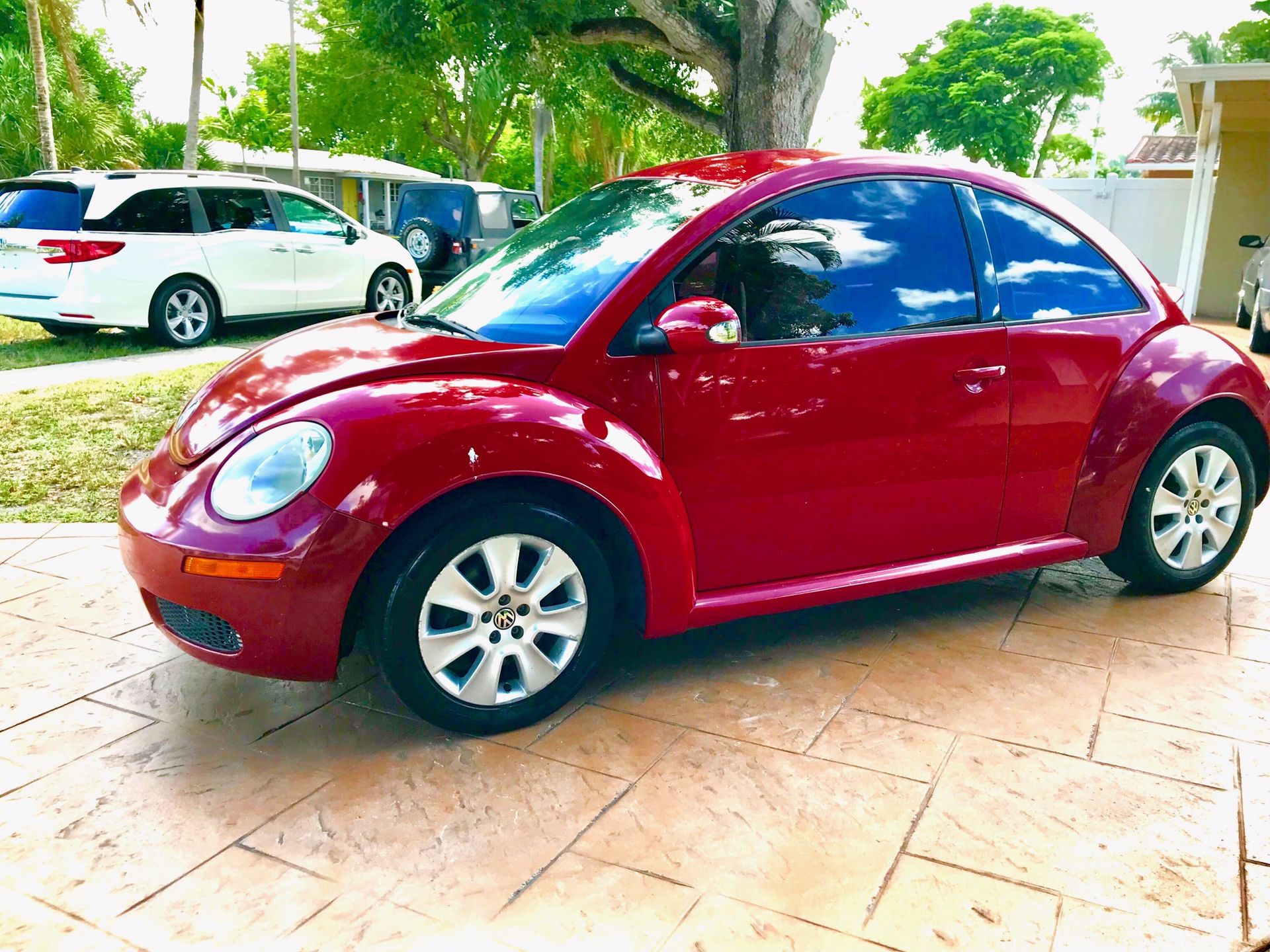 2009 Volkswagen beetle only 71K miles