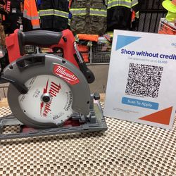 Milwaukee M18 FUEL 18V Lithium-Ion Brushless Cordless 7-1/4 in. Circular Saw (Tool-Only)