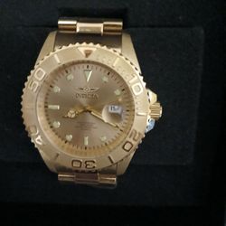 New mens gold Invicta pro diver watch