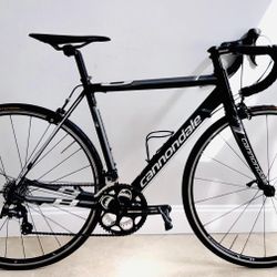 51cm Cannondale CAAD8 Road Bike 700c Shimano Sora 