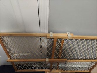 Pet gate excellent condition