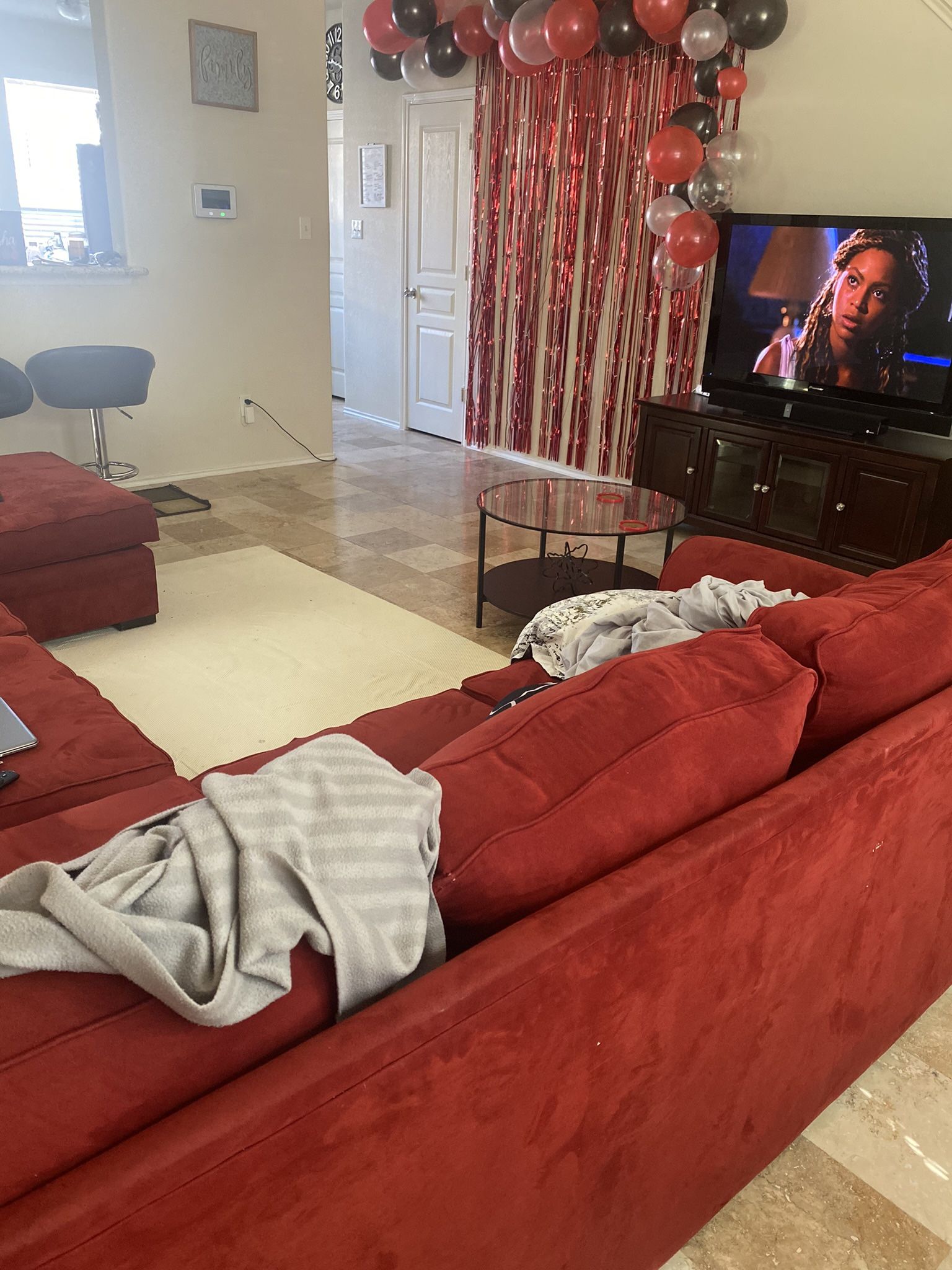 large red sectional $900
