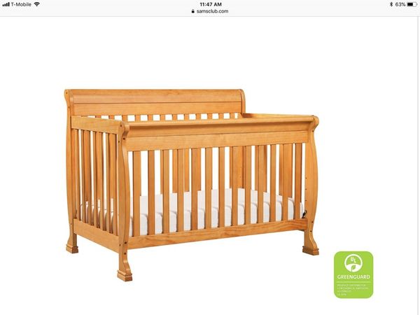 Davinci Kalani Convertible Crib And Matching Changing Table Dresser Davinci Kalani Convertible Crib And Matching Changing Table Dresser Combo
