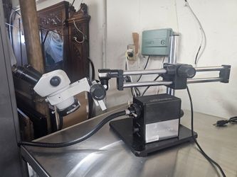 Scienscope Stereo Zoom Microscope with Stand