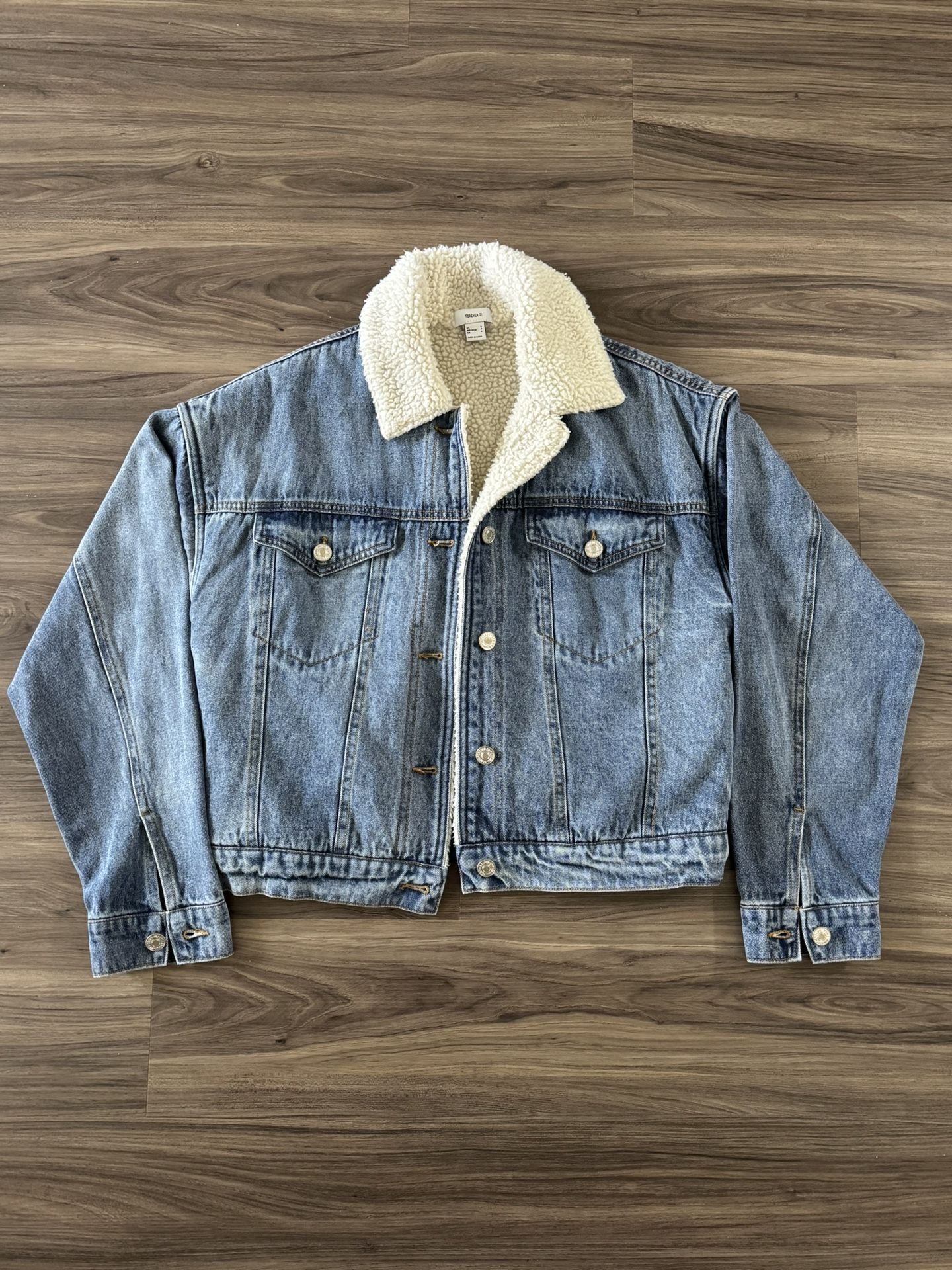 Forever 21 Denim Faux Shearling Jacket Women’s Small