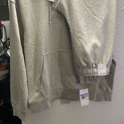 Medium Jordan sweatshirt and sweats