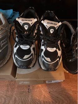 Balenciaga Runners