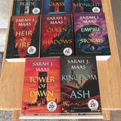 Throne Of Glass Series - Paperback