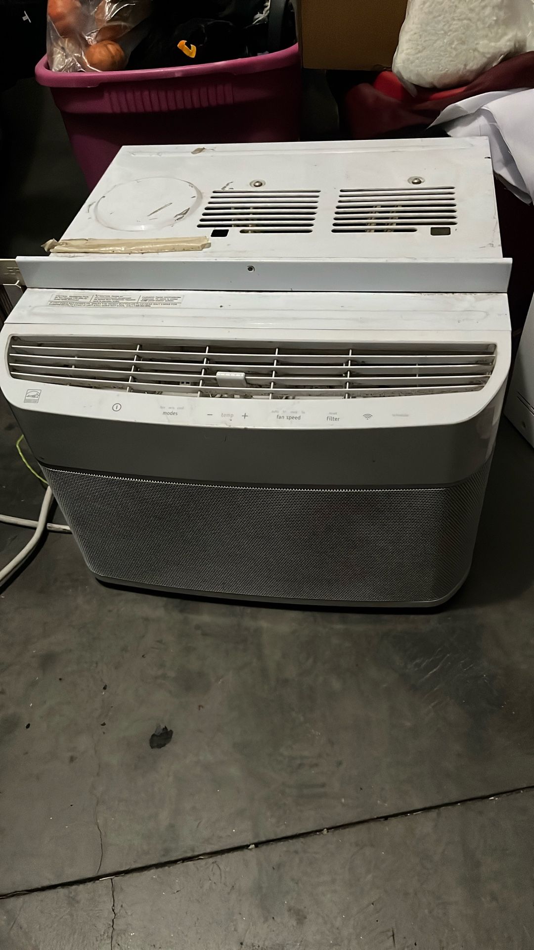 Frigidaire Air conditioner