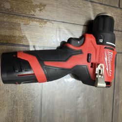 Milwaukee M12 Brushless Drill With 2.0ah Battery 