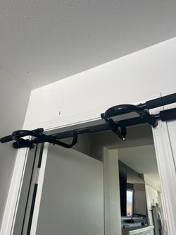 Doorframe Pull-up bar