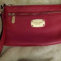 Michael Kors Wristlet 
