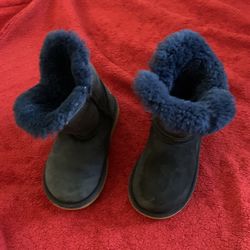 Girls Ugg’s
