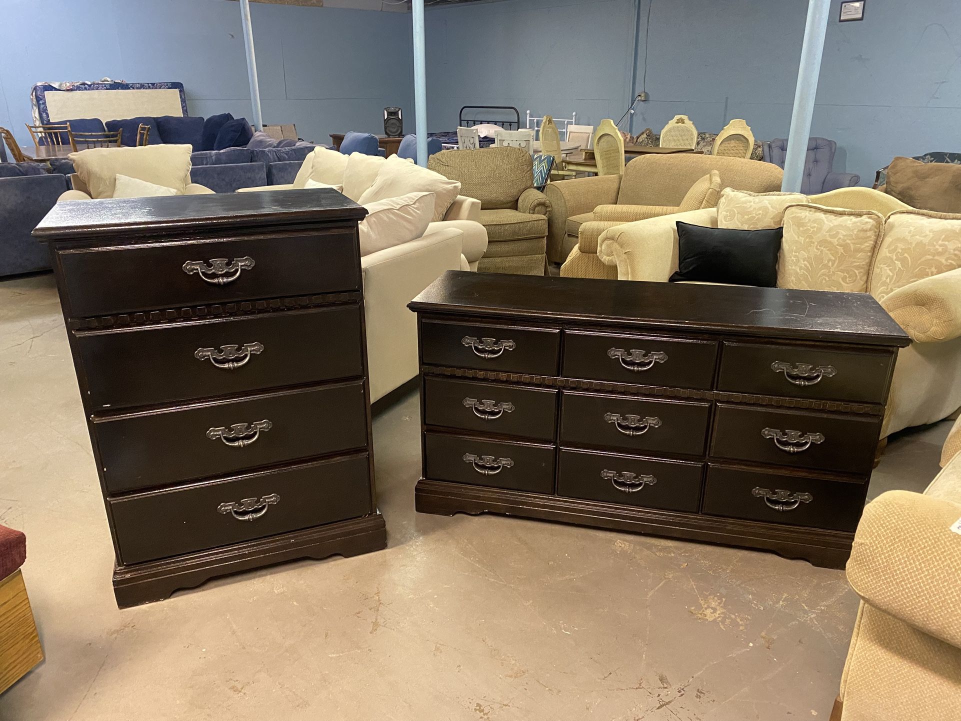 Nice Dark Wood Dresser Set