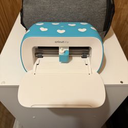 Cricut Joy And Case